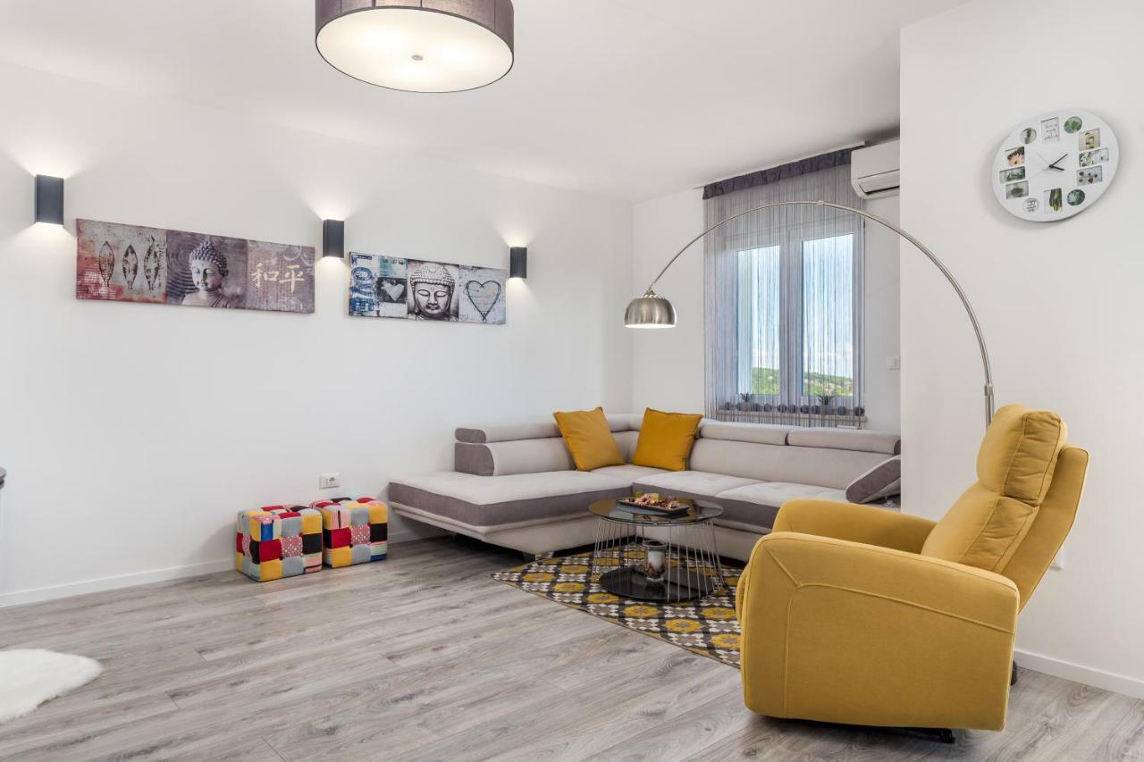 Luxury Apartment La Es Marčelji Екстериор снимка