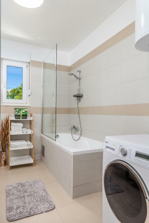 Luxury Apartment La Es Marčelji Екстериор снимка