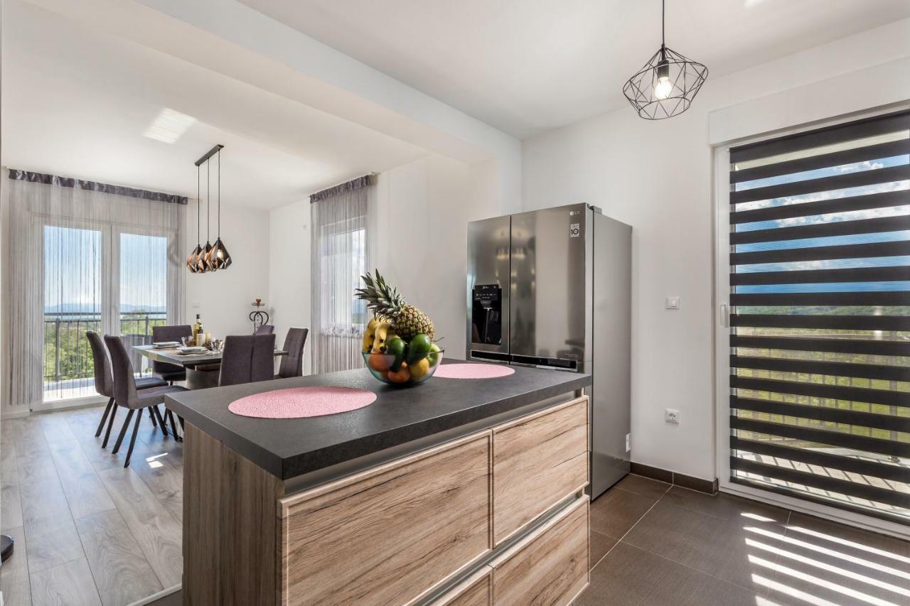 Luxury Apartment La Es Marčelji Екстериор снимка