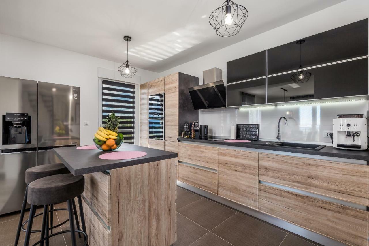 Luxury Apartment La Es Marčelji Екстериор снимка